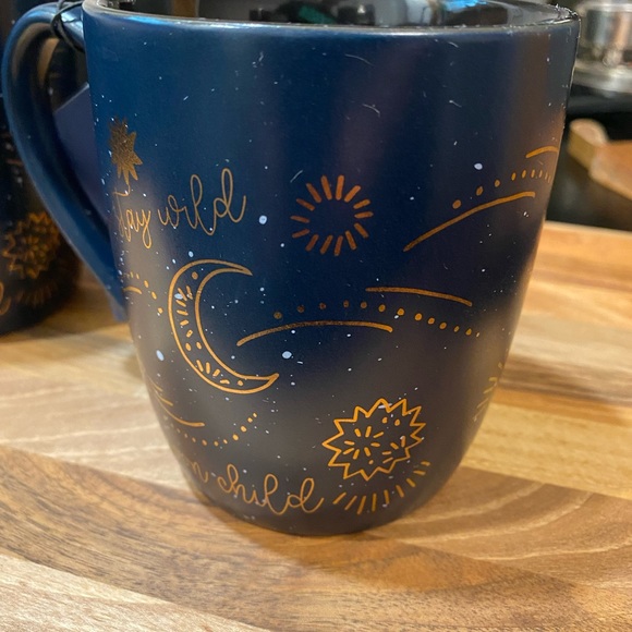 NEW “Stay Wild Moon Child” Navy & Gold Mug - Picture 5 of 7